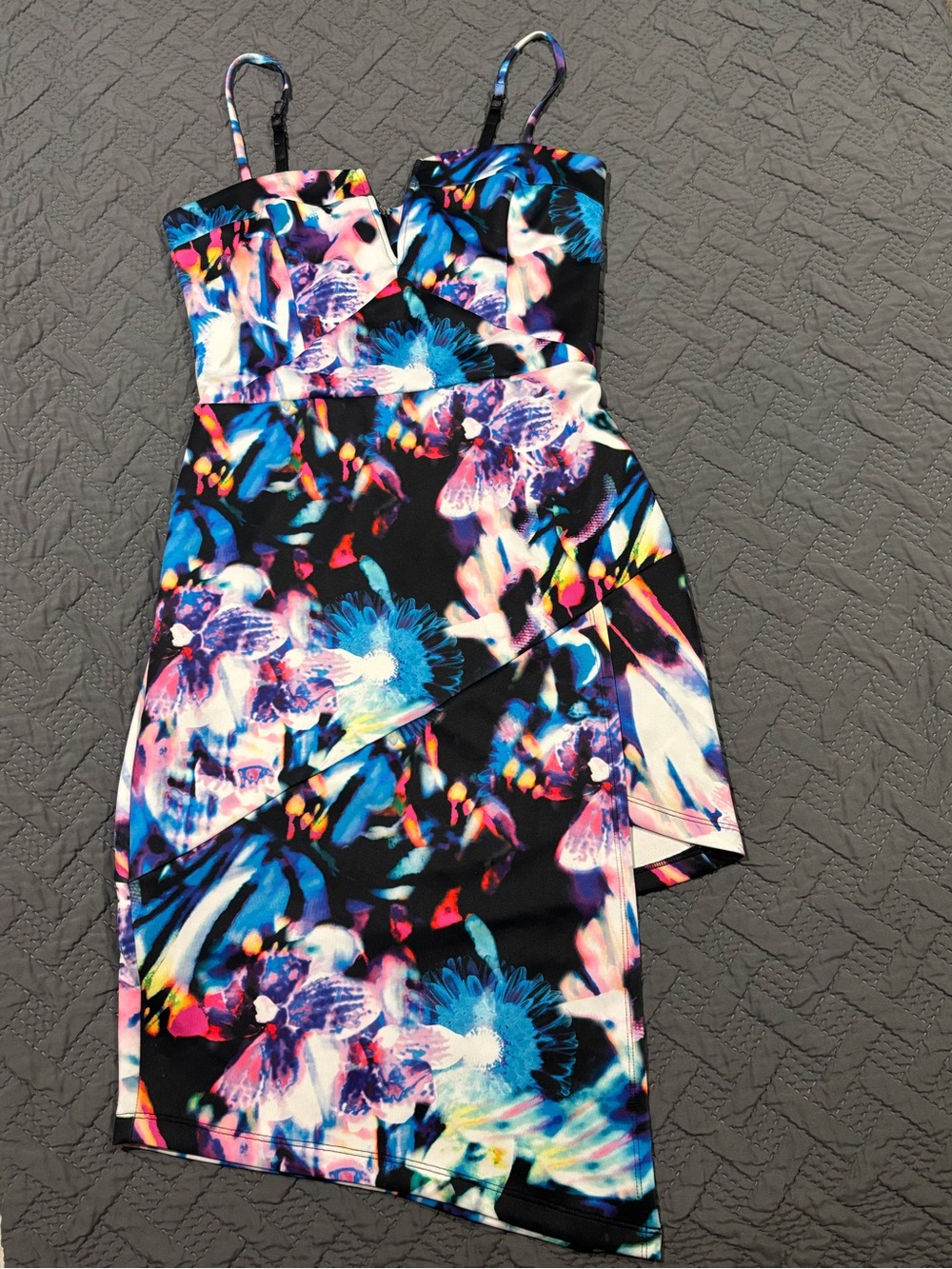 bebe Black Multicolor Floral Asymmetrical Dress
